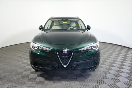 alfa romeo stelvio 2018 ZASFAKRN4J7C27709 image alfa romeo stelvio 2018 ZASFAKRN4J7C27709 image